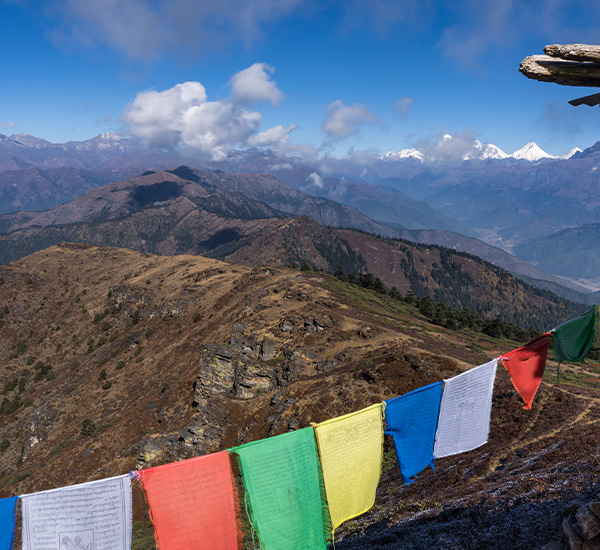 Bhutan High-Altitude Wonders: Peaks, Passes & Panoramas